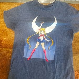 Sailor moon graphic Tshirt !